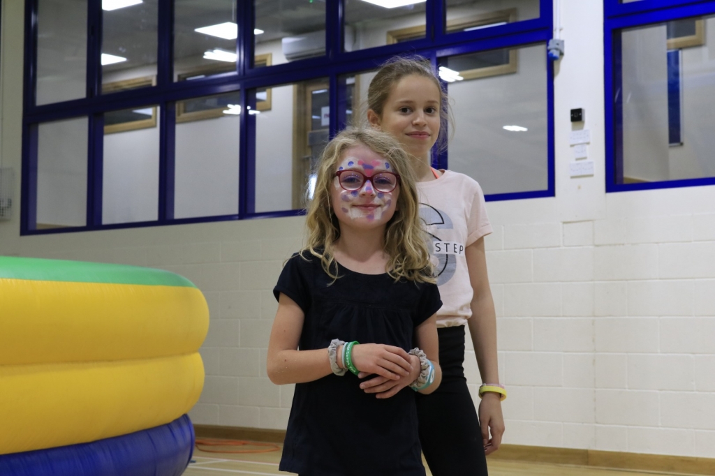 Village Camps International Summer Camp England 2024-07-27 https://www.villagecamps.com/journals_admin/images/2212-5739-_MG_1452.jpg