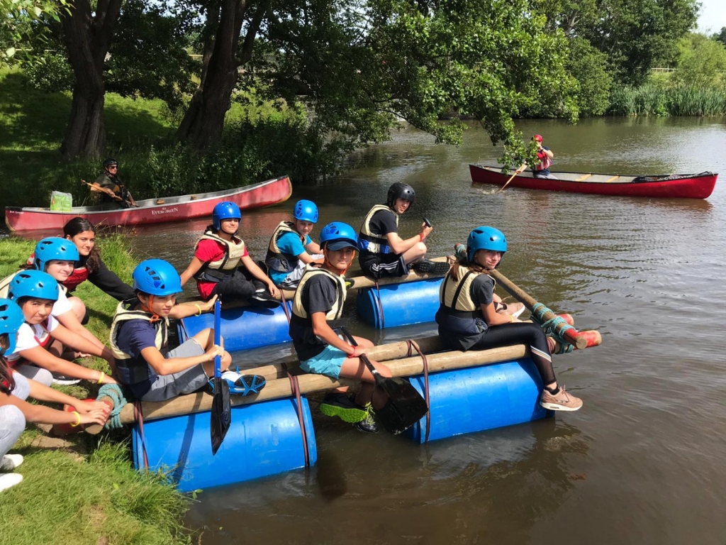 Village Camps International Summer Camp England 2024-07-27 https://www.villagecamps.com/journals_admin/images/2213-8731-117.jpg