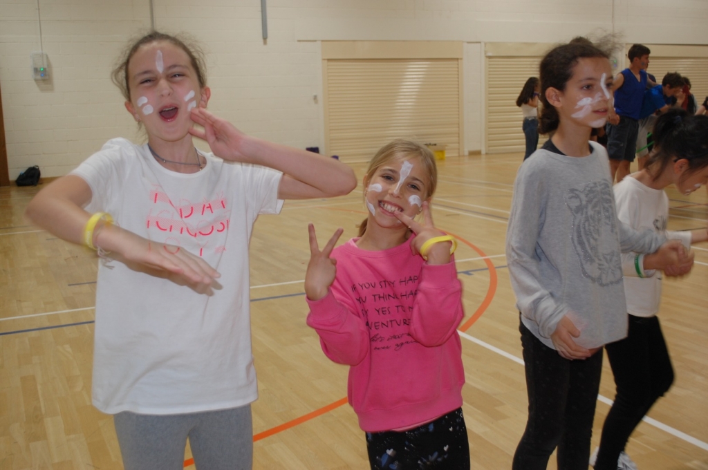 Village Camps International Summer Camp England 2024-07-27 https://www.villagecamps.com/journals_admin/images/2215-3933-DSC_0328.jpg