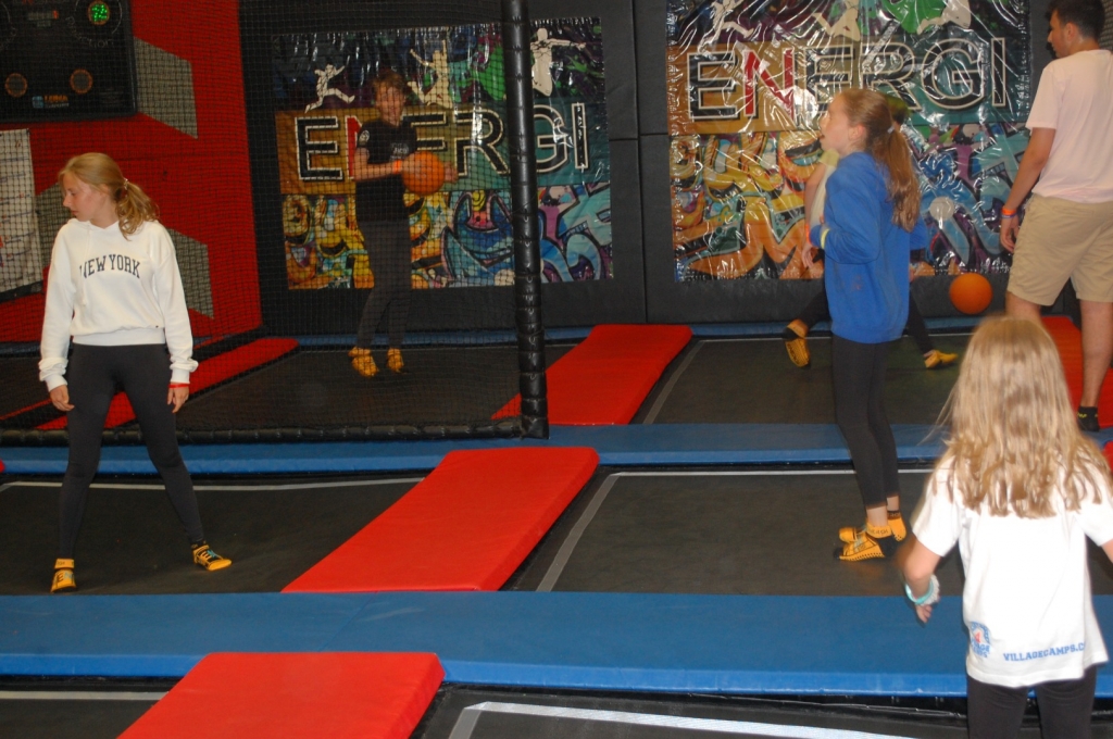 Village Camps International Summer Camp England 2024-07-27 https://www.villagecamps.com/journals_admin/images/2218-7425-DSC_0458.jpg