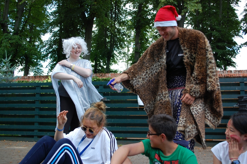 Village Camps International Summer Camp England 2024-07-27 https://www.villagecamps.com/journals_admin/images/2221-8628-DSC_0200.jpg