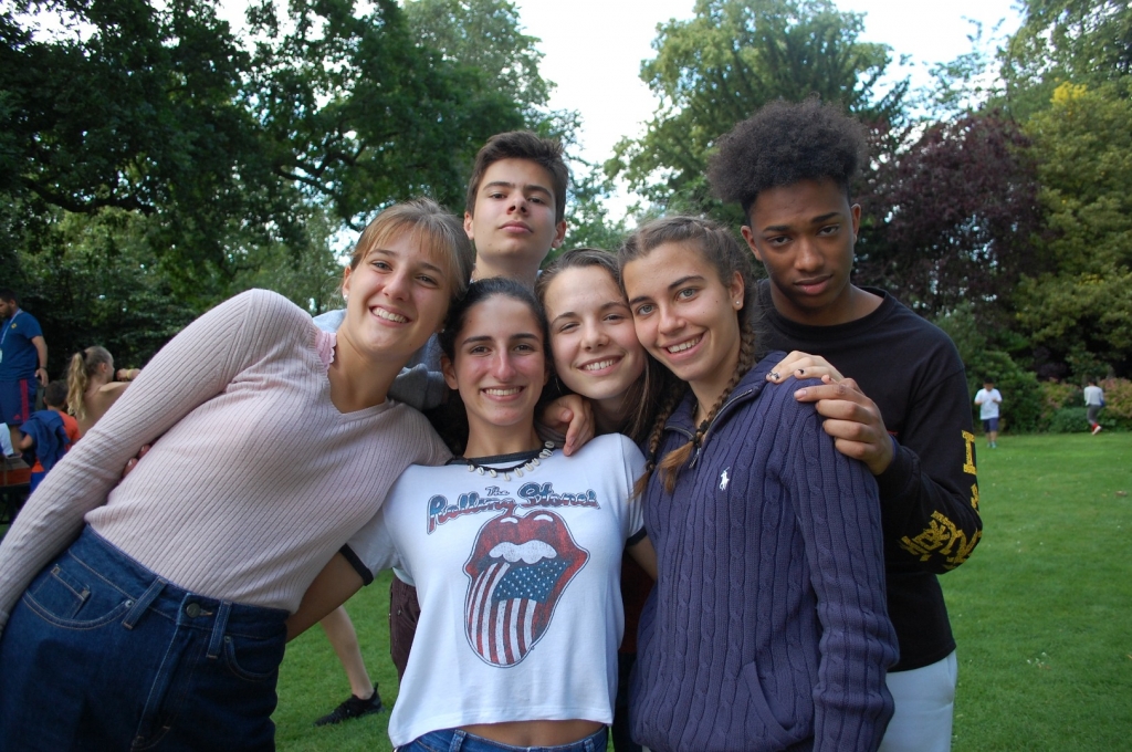 Village Camps International Summer Camp England 2024-07-27 https://www.villagecamps.com/journals_admin/images/2221-8635-DSC_0235.jpg