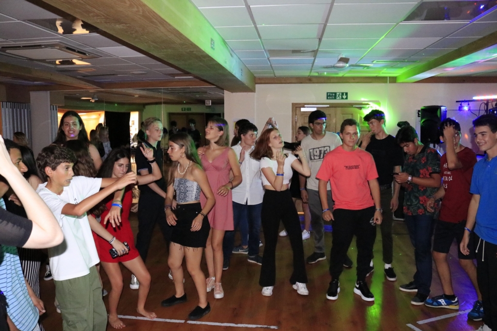 Village Camps International Summer Camp England 2024-07-27 https://www.villagecamps.com/journals_admin/images/2222-5212-_MG_1639.jpg Village Camps International Summer Camp England 2024-07-27 https://www.villagecamps.com/journals_admin/images/2222-5212-_MG_1639.jpg