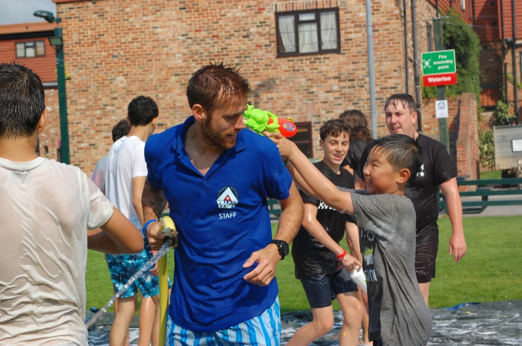 Village Camps International Summer Camp England 2024-07-27 https://www.villagecamps.com/journals_admin/images/2222-5277-DSC_0358.jpg