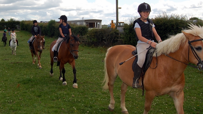 Village Camps International Summer Camp England 2024-07-27 https://www.villagecamps.com/journals_admin/images/225-2-DSC_0398.jpg