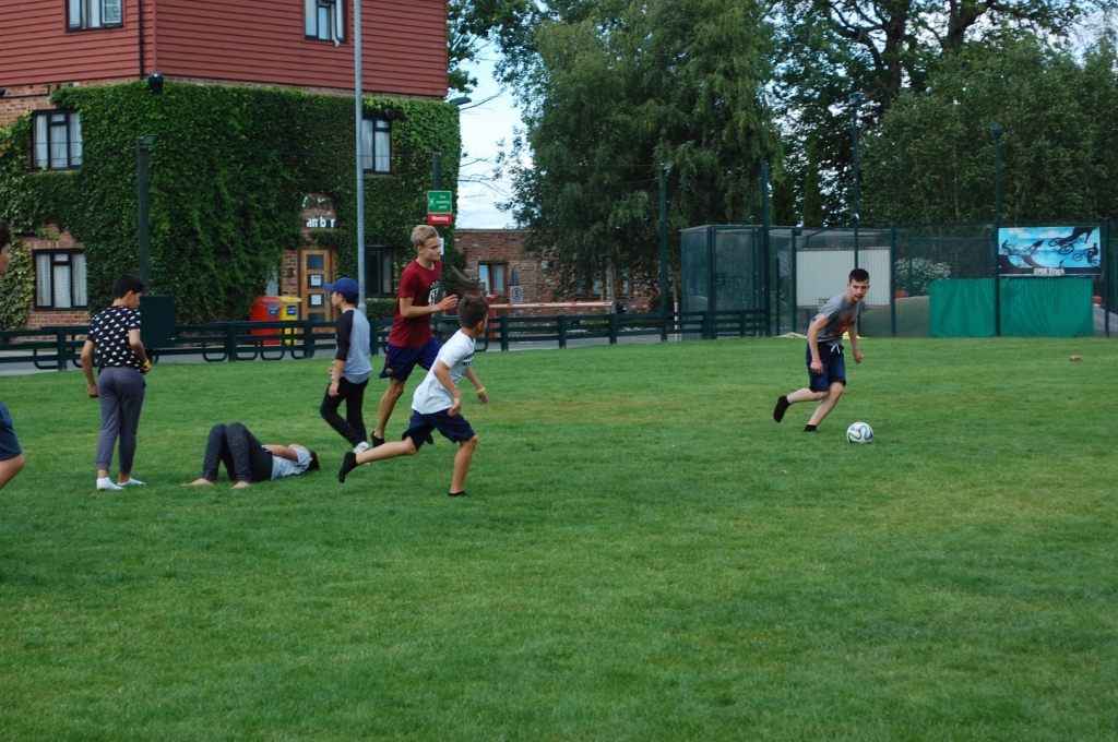 Village Camps International Summer Camp England 2024-07-27 https://www.villagecamps.com/journals_admin/images/2310-1658-DSC_0400.jpg