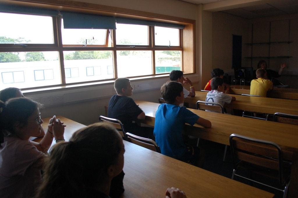 Village Camps International Summer Camp England 2024-07-27 https://www.villagecamps.com/journals_admin/images/2311-8263-DSC_0977.jpg