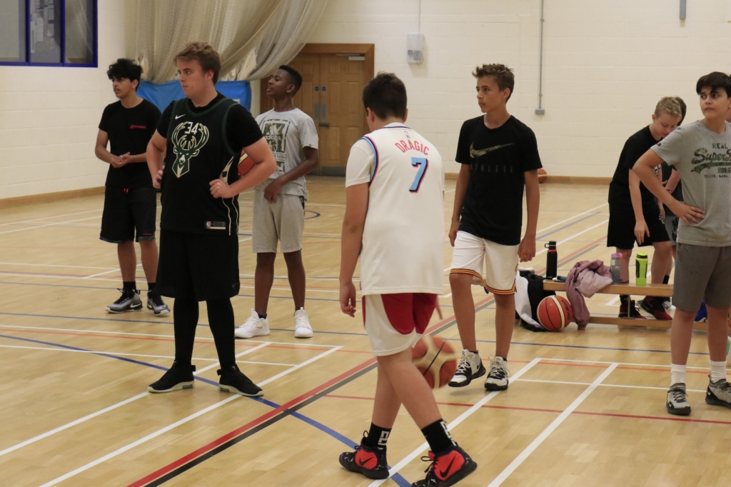Village Camps International Summer Camp England 2024-07-27 https://www.villagecamps.com/journals_admin/images/2312-3603-_MG_3307.jpg