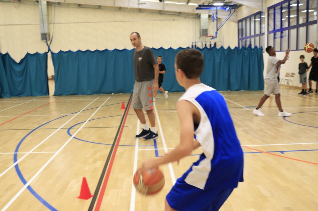 Village Camps International Summer Camp England 2024-07-27 https://www.villagecamps.com/journals_admin/images/2312-3611-_MG_3669.jpg