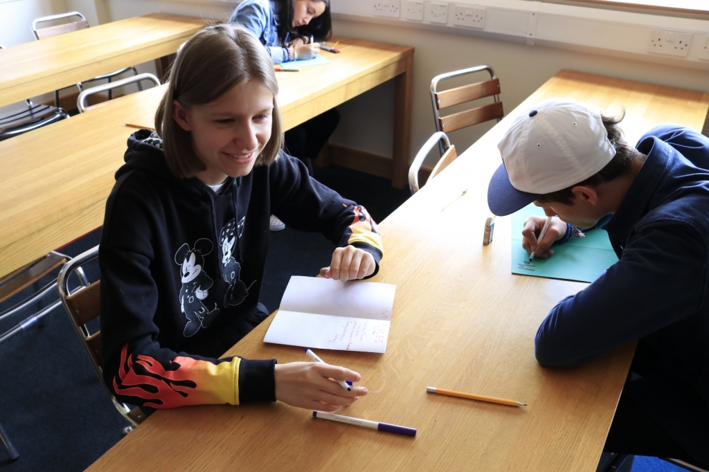 Village Camps International Summer Camp England 2024-07-27 https://www.villagecamps.com/journals_admin/images/2312-3623-_MG_3616.jpg