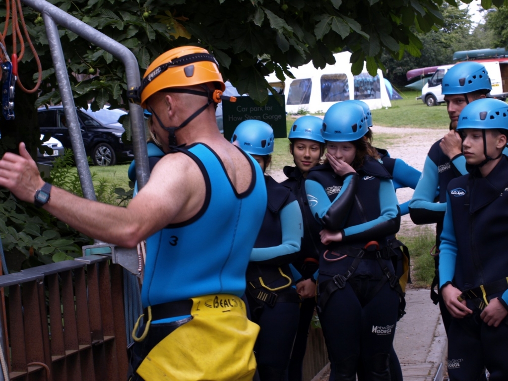 Village Camps International Summer Camp England 2024-07-27 https://www.villagecamps.com/journals_admin/images/2313-6656-_1014822.jpg