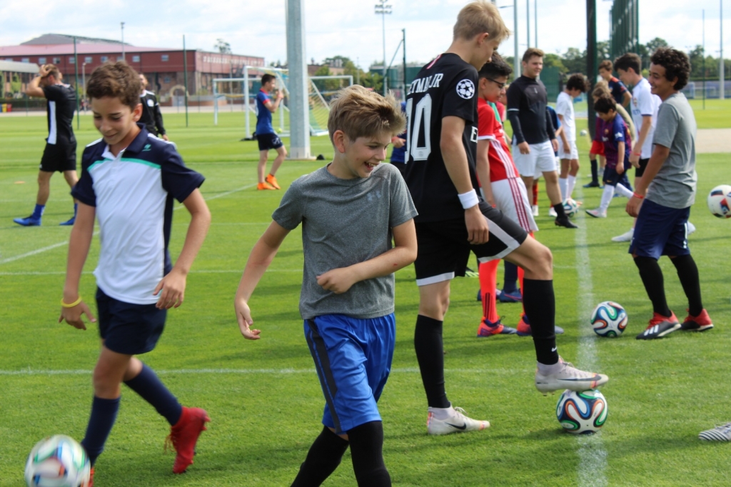 Village Camps International Summer Camp England 2024-07-27 https://www.villagecamps.com/journals_admin/images/2314-4266-IMG_0608.jpg