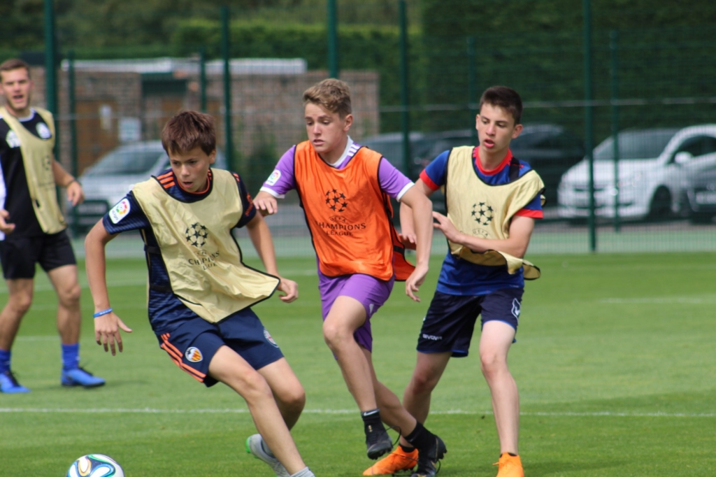Village Camps International Summer Camp England 2024-07-27 https://www.villagecamps.com/journals_admin/images/2314-4268-IMG_0839.jpg