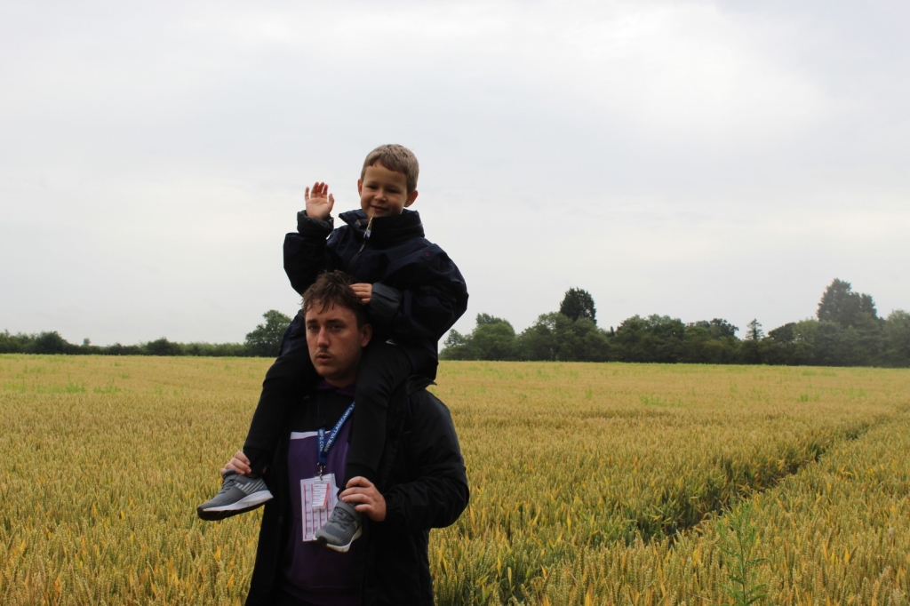 Village Camps International Summer Camp England 2024-07-27 https://www.villagecamps.com/journals_admin/images/2315-4439-IMG_1024.jpg