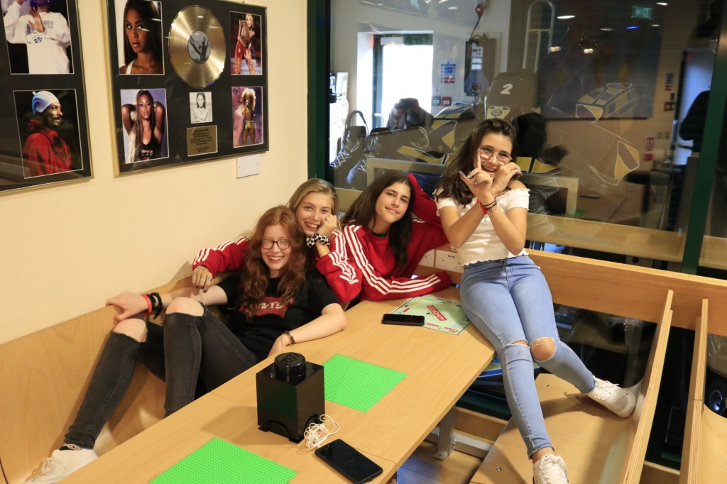 Village Camps International Summer Camp England 2024-07-27 https://www.villagecamps.com/journals_admin/images/2318-2686-_MG_8145.jpg