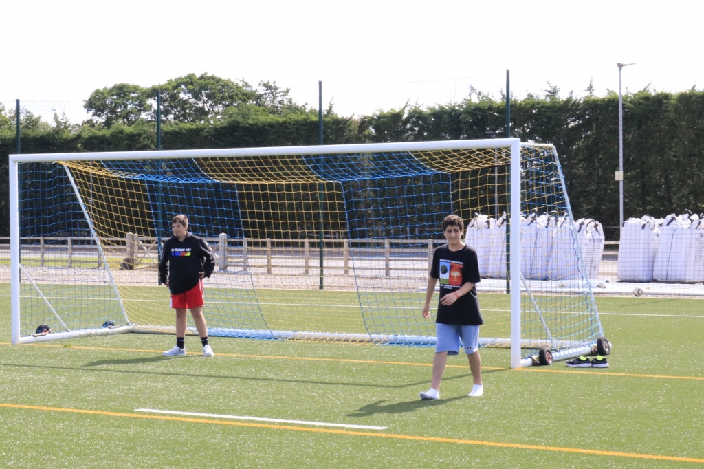 Village Camps International Summer Camp England 2024-07-27 https://www.villagecamps.com/journals_admin/images/2318-2694-_MG_7817.jpg