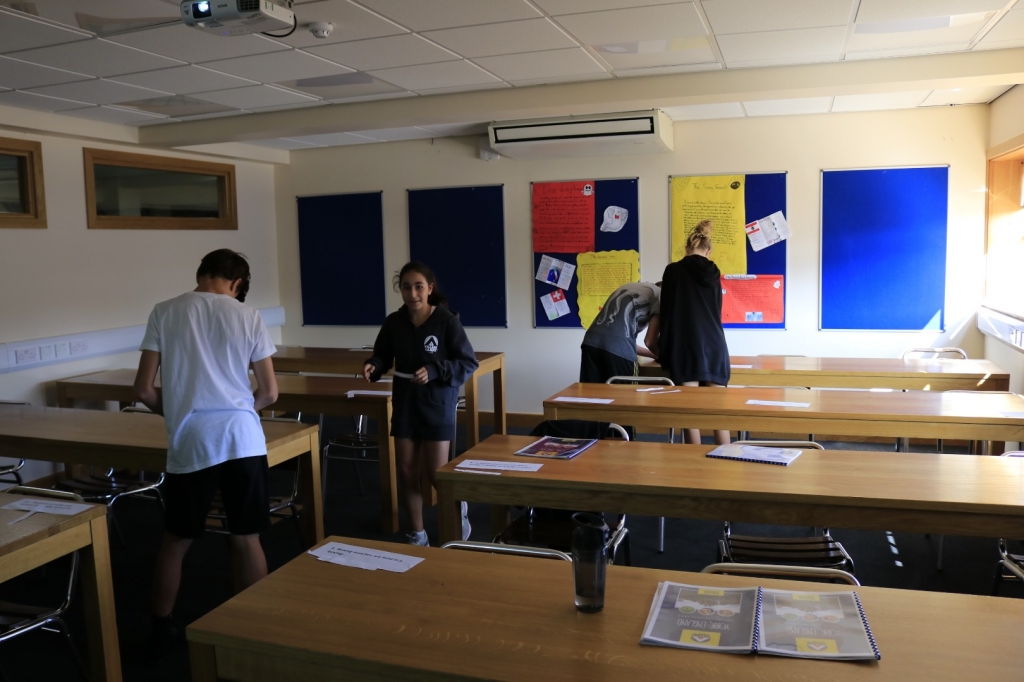 Village Camps International Summer Camp England 2024-07-27 https://www.villagecamps.com/journals_admin/images/2319-8963-_MG_8228.jpg