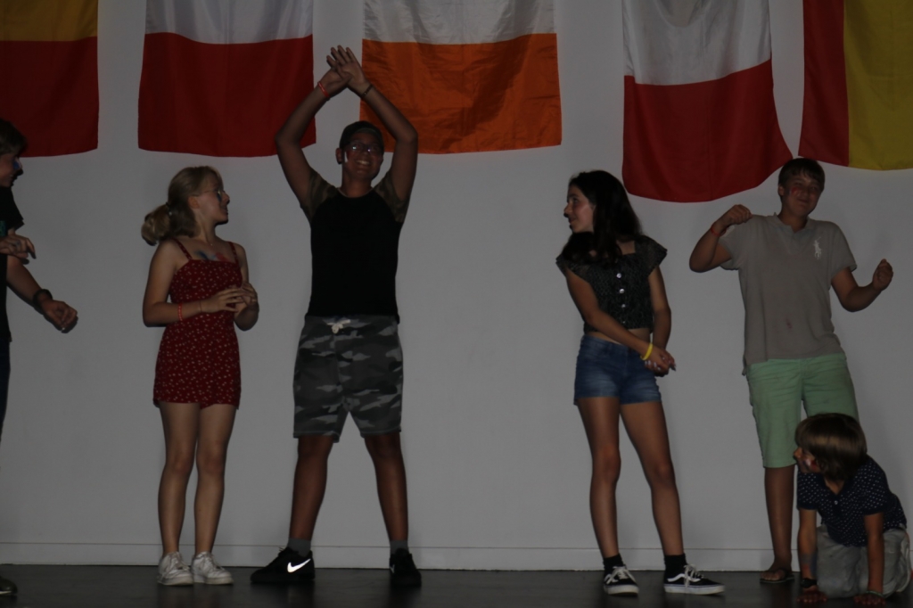 Village Camps International Summer Camp England 2024-07-27 https://www.villagecamps.com/journals_admin/images/2319-8986-_MG_9537.jpg