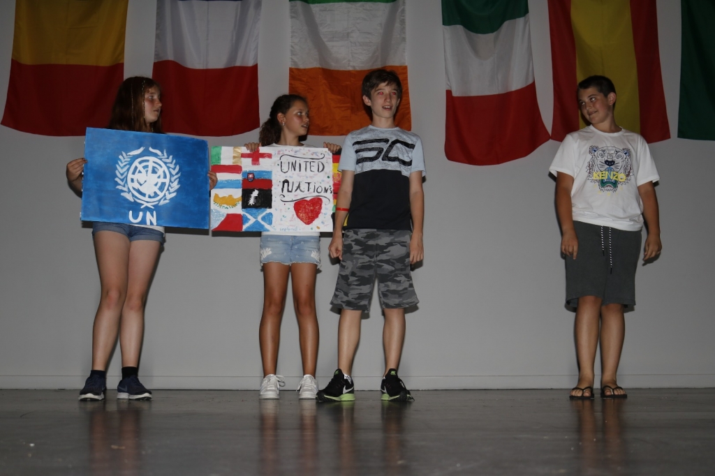 Village Camps International Summer Camp England 2024-07-27 https://www.villagecamps.com/journals_admin/images/2319-8987-_MG_9619.jpg