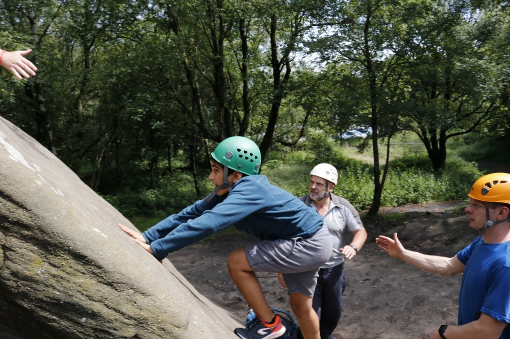 Village Camps International Summer Camp England 2024-07-27 https://www.villagecamps.com/journals_admin/images/2320-1649-_MG_0304.jpg