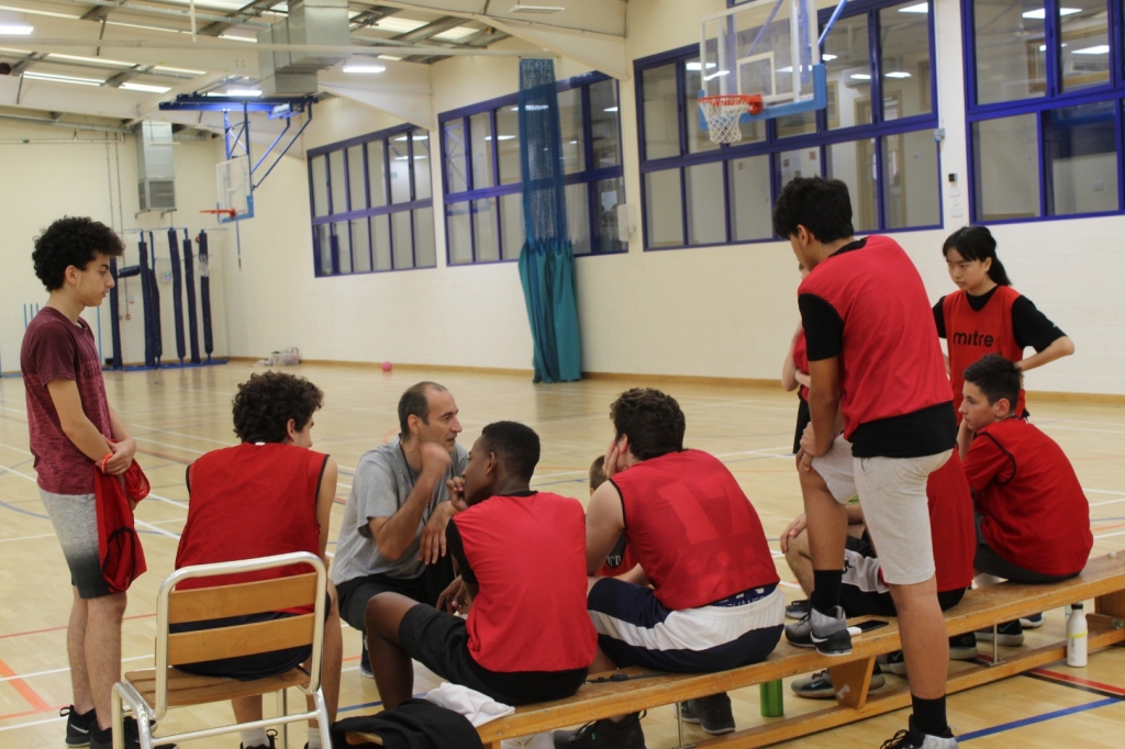 Village Camps International Summer Camp England 2024-07-27 https://www.villagecamps.com/journals_admin/images/2321-9978-IMG_3508.jpg