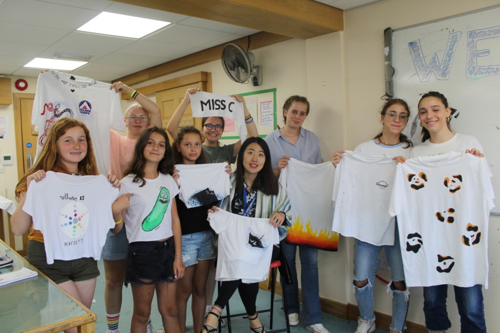 Village Camps International Summer Camp England 2024-07-27 https://www.villagecamps.com/journals_admin/images/2321-9986-IMG_3686.jpg