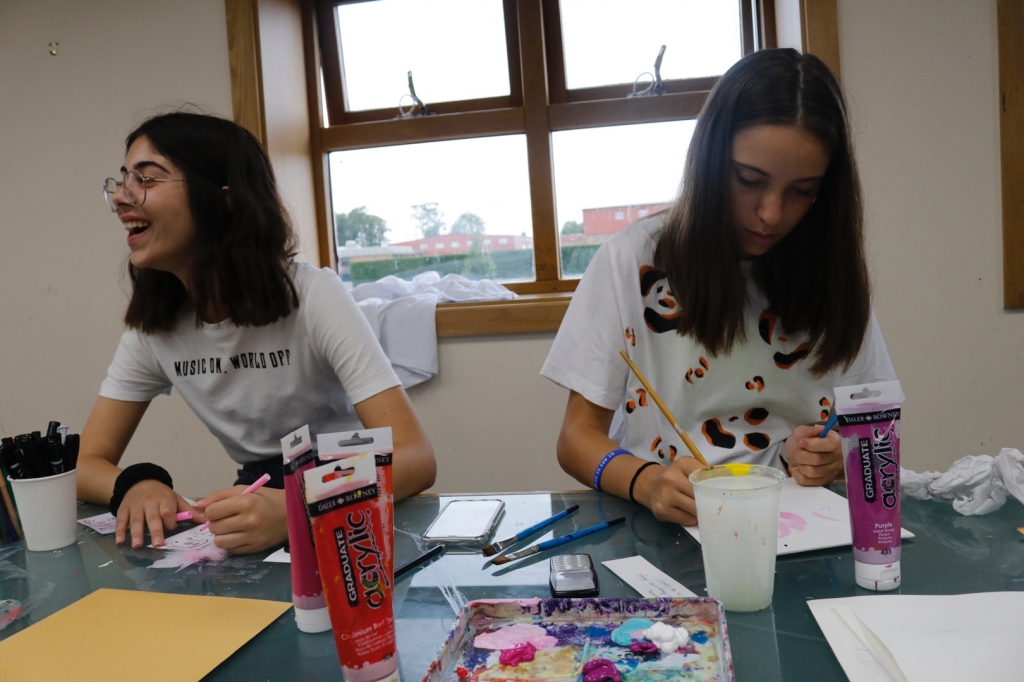 Village Camps International Summer Camp England 2024-07-27 https://www.villagecamps.com/journals_admin/images/2322-9046-_MG_1831.jpg