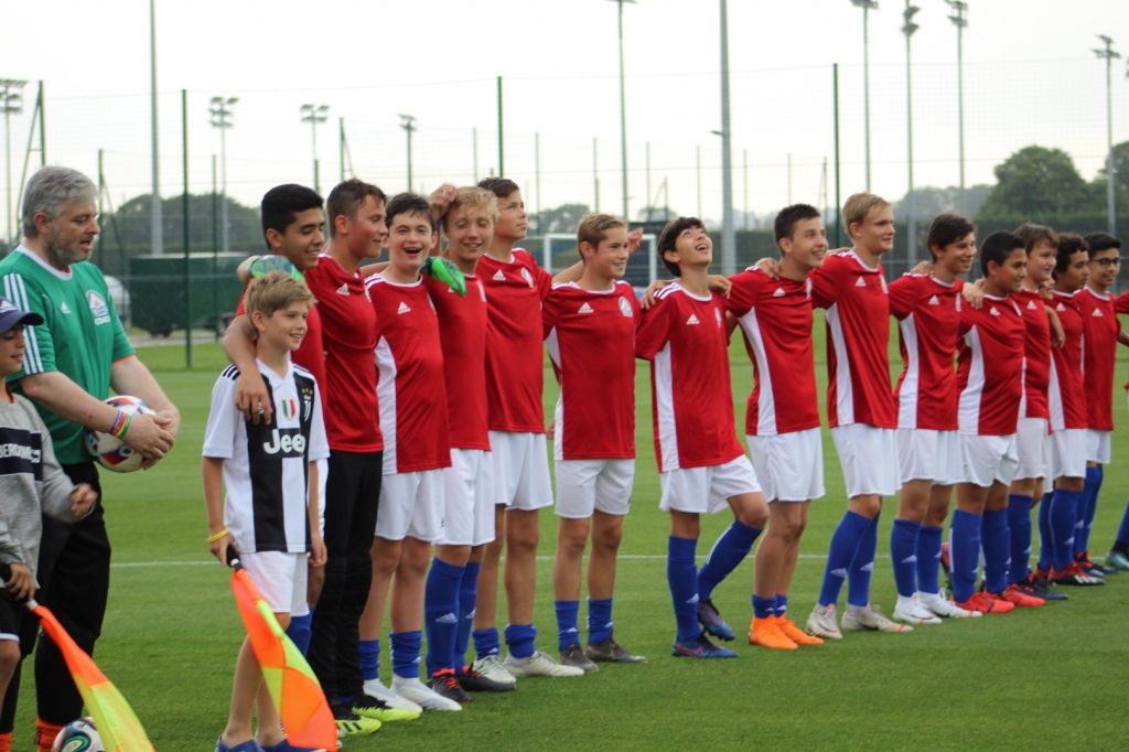 Village Camps International Summer Camp England 2024-07-27 https://www.villagecamps.com/journals_admin/images/2322-9049-IMG_5343.jpg