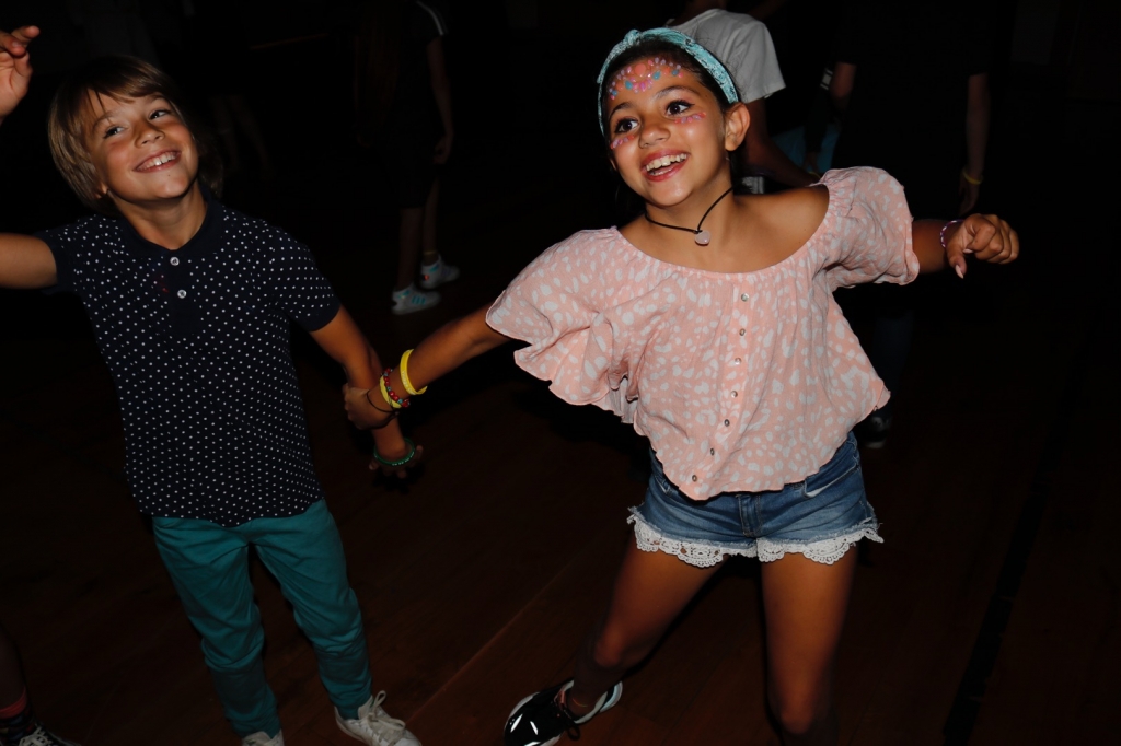 Village Camps International Summer Camp England 2024-07-27 https://www.villagecamps.com/journals_admin/images/2322-9055-_MG_2411.jpg