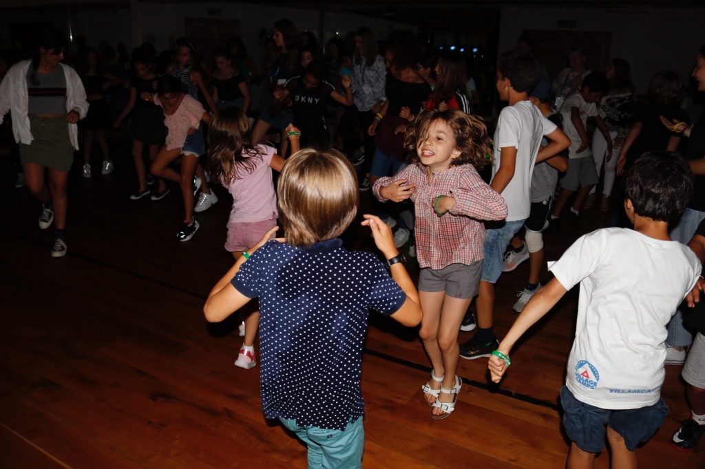 Village Camps International Summer Camp England 2024-07-27 https://www.villagecamps.com/journals_admin/images/2322-9056-_MG_2441.jpg