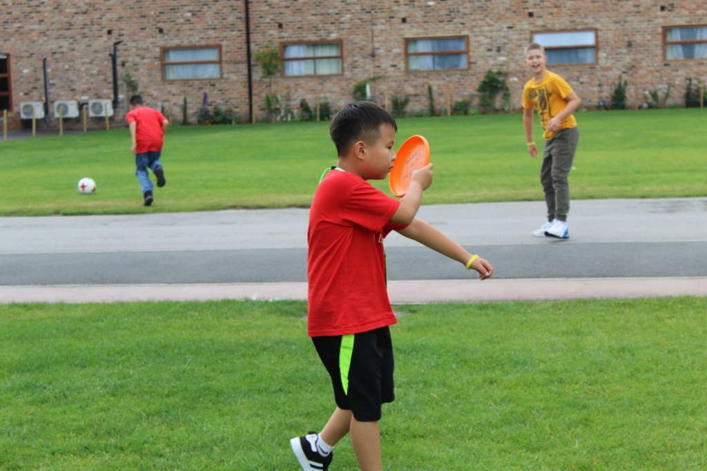 Village Camps International Summer Camp England 2024-07-27 https://www.villagecamps.com/journals_admin/images/2338-6405-IMG_5966.jpg