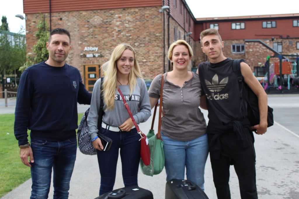 Village Camps International Summer Camp England 2024-07-27 https://www.villagecamps.com/journals_admin/images/2338-6409-IMG_6015.jpg