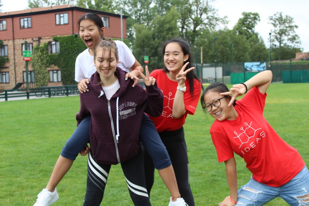 Village Camps International Summer Camp England 2024-07-27 https://www.villagecamps.com/journals_admin/images/2338-6410-IMG_6026.jpg