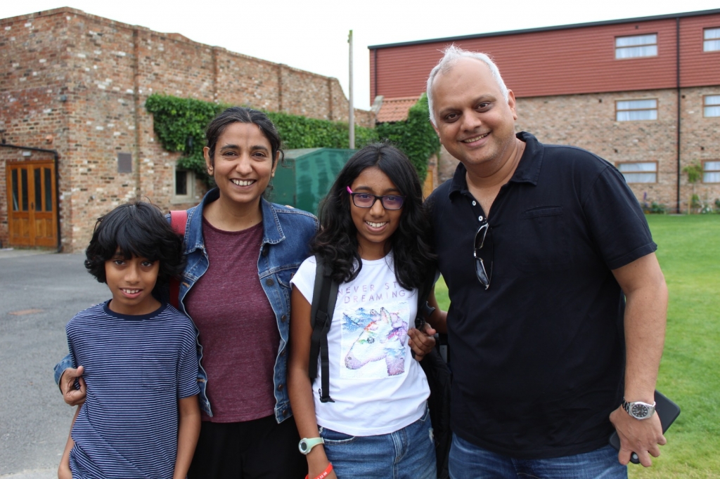 Village Camps International Summer Camp England 2024-07-27 https://www.villagecamps.com/journals_admin/images/2338-6411-IMG_6054.jpg