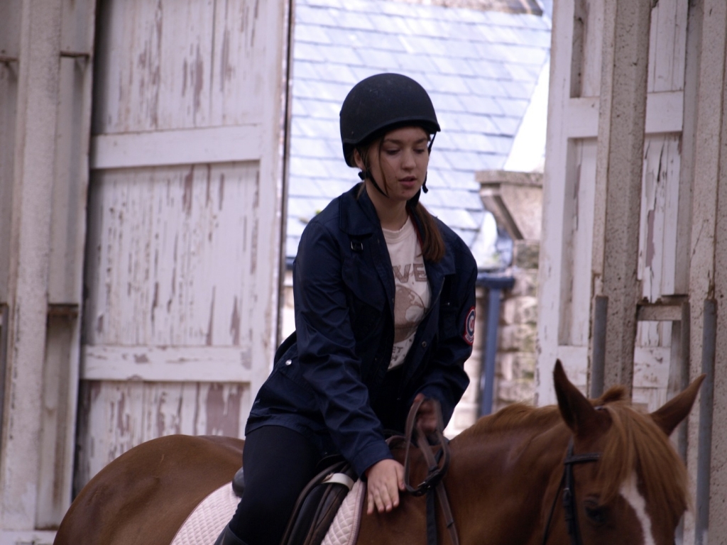 Village Camps International Summer Camp England 2024-07-27 https://www.villagecamps.com/journals_admin/images/2339-5193-_1015800.jpg