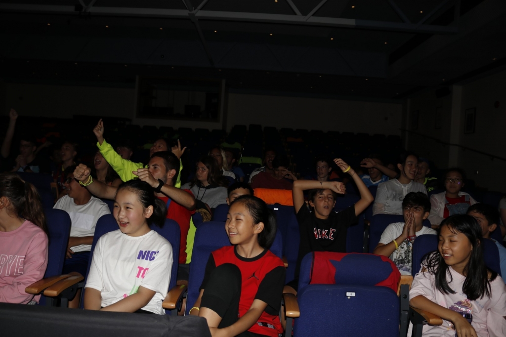 Village Camps International Summer Camp England 2024-07-27 https://www.villagecamps.com/journals_admin/images/2340-6185-_MG_4428.jpg