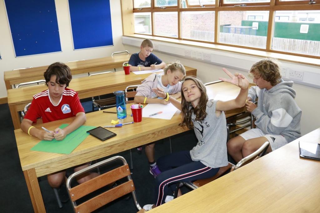 Village Camps International Summer Camp England 2024-07-27 https://www.villagecamps.com/journals_admin/images/2347-5822-_MG_8770.jpg