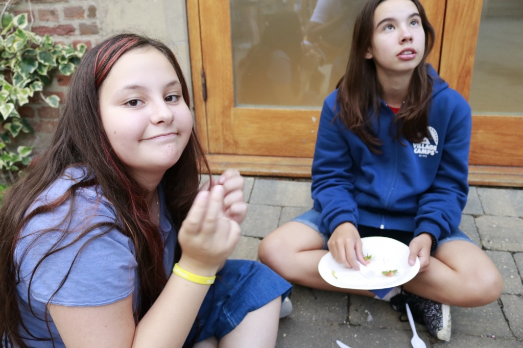 Village Camps International Summer Camp England 2024-07-27 https://www.villagecamps.com/journals_admin/images/2347-5834-_MG_8985.jpg