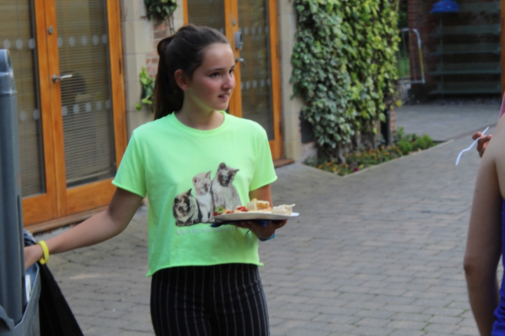 Village Camps International Summer Camp England 2024-07-27 https://www.villagecamps.com/journals_admin/images/2348-0153-IMG_1521.jpg