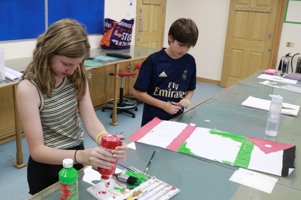 Village Camps International Summer Camp England 2024-07-27 https://www.villagecamps.com/journals_admin/images/2348-0177-_MG_8738.jpg