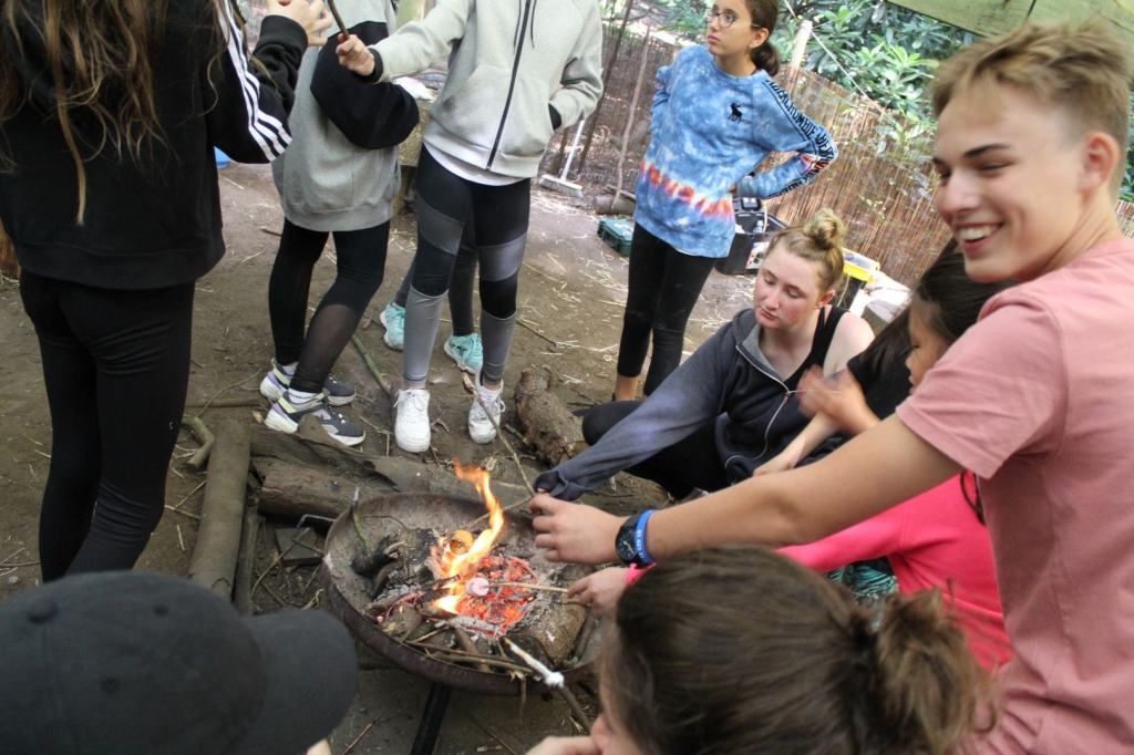 Village Camps International Summer Camp England 2024-07-27 https://www.villagecamps.com/journals_admin/images/2348-9190-IMG_2470.jpg