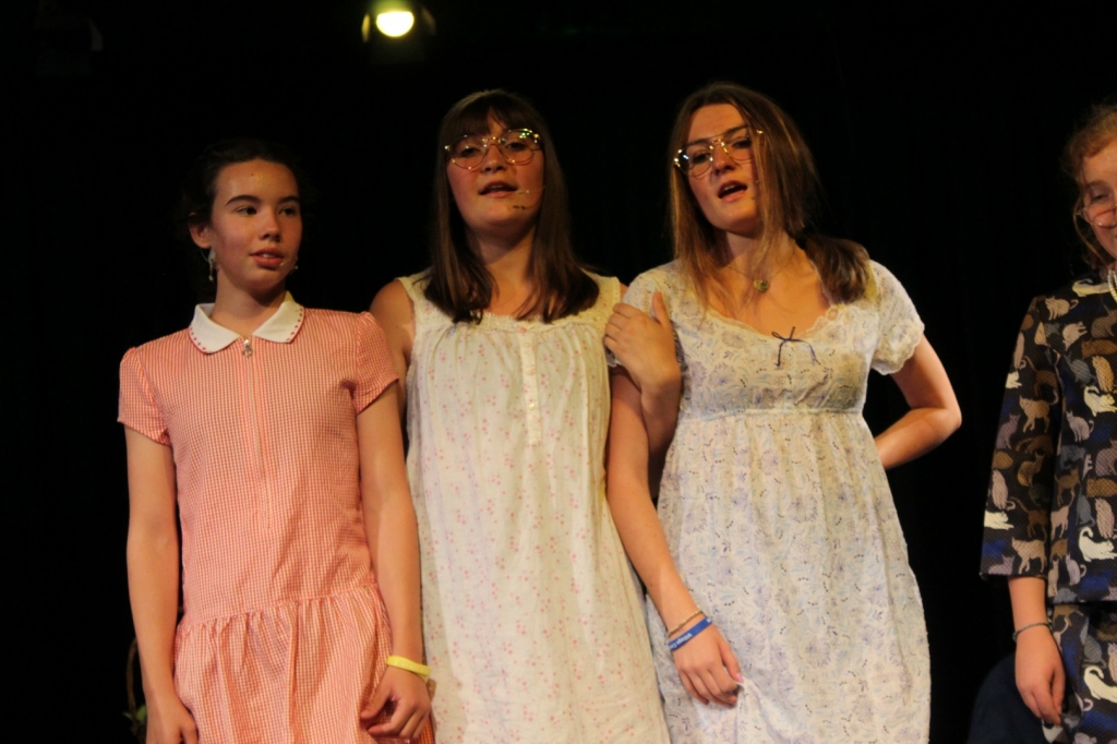 Village Camps International Summer Camp England 2024-07-27 https://www.villagecamps.com/journals_admin/images/2350-8072-IMG_3392.jpg