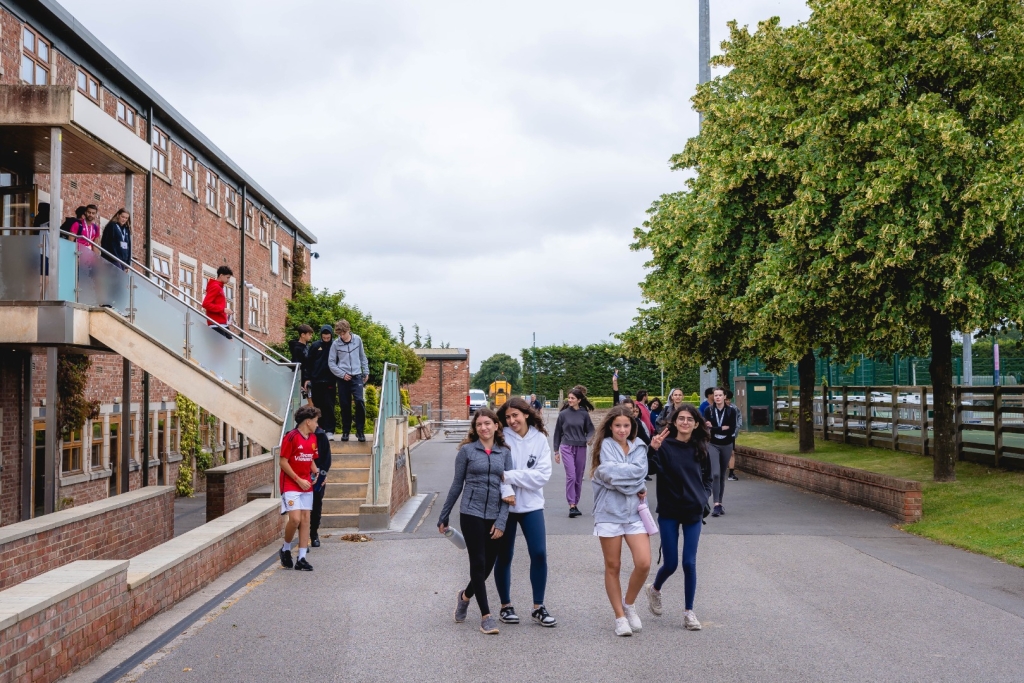 Village Camps International Summer Camp England 2024-07-27 https://www.villagecamps.com/journals_admin/images/2709-9762-_DSC7686.jpg Village Camps International Summer Camp England 2024-07-27 https://www.villagecamps.com/journals_admin/images/2709-9762-_DSC7686.jpg