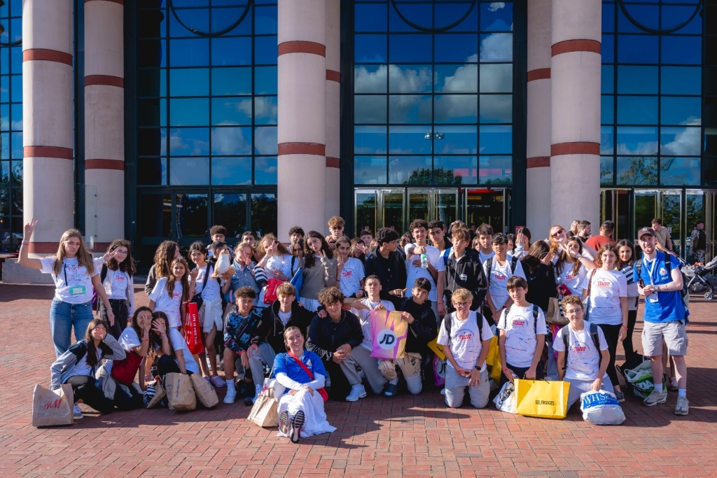 Village Camps International Summer Camp England 2024-07-27 https://www.villagecamps.com/journals_admin/images/2714-0650-_DSC0107.jpg