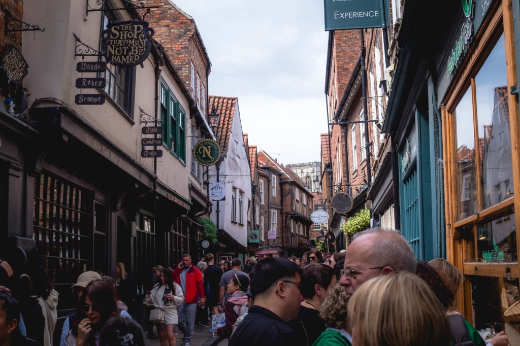 Village Camps International Summer Camp England 2024-07-27 https://www.villagecamps.com/journals_admin/images/2715-0276-IMG_5793.jpg