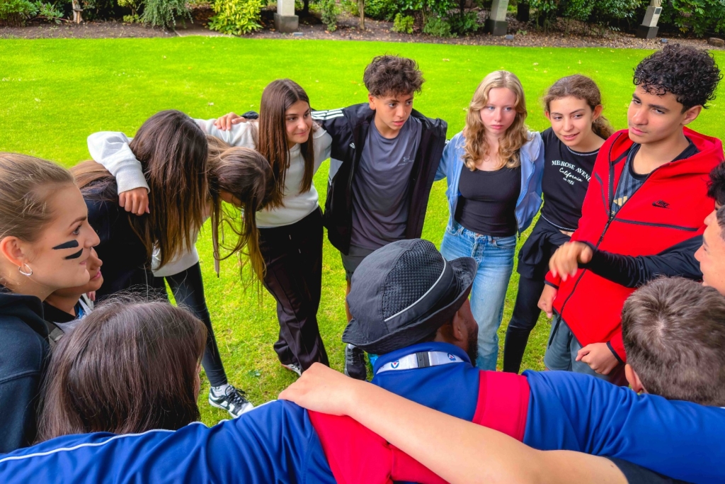 Village Camps International Summer Camp England 2024-07-27 https://www.villagecamps.com/journals_admin/images/2718-0993-Village_Camps_York_day10_48.jpg