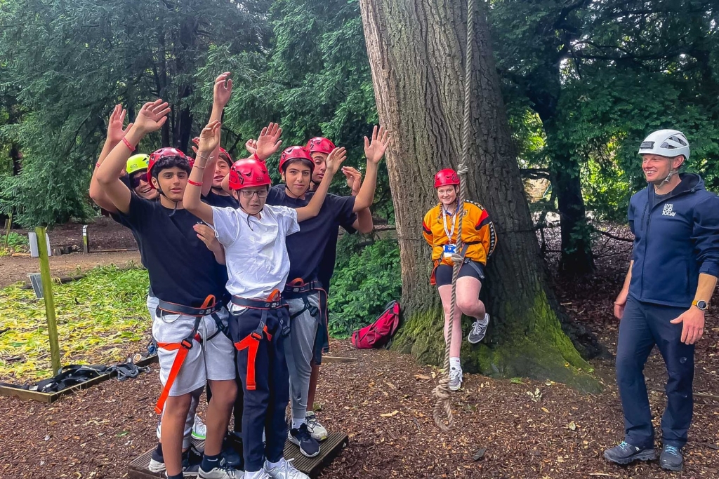 Village Camps International Summer Camp England 2024-07-27 https://www.villagecamps.com/journals_admin/images/2718-0996-Village_Camps_York_day10_63.jpg