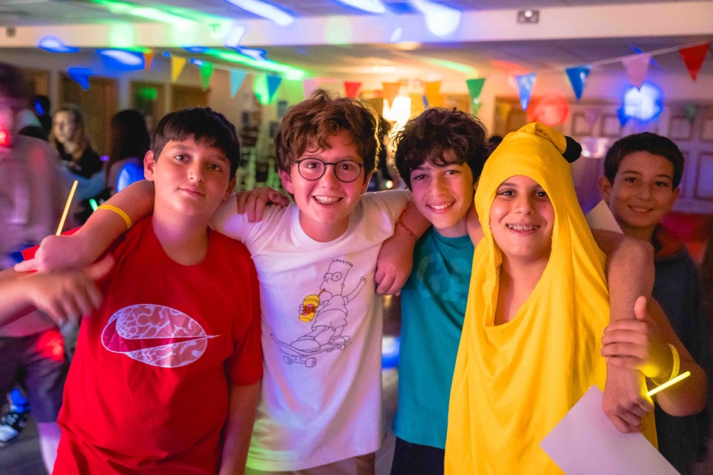 Village Camps International Summer Camp England 2024-07-27 https://www.villagecamps.com/journals_admin/images/2720-1445-Village_Camps_York_day10_134.jpg Village Camps International Summer Camp England 2024-07-27 https://www.villagecamps.com/journals_admin/images/2720-1445-Village_Camps_York_day10_134.jpg