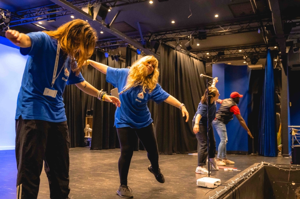 Village Camps International Summer Camp England 2024-07-27 https://www.villagecamps.com/journals_admin/images/2764-7984-Village_Camps_York_day10_113.jpg