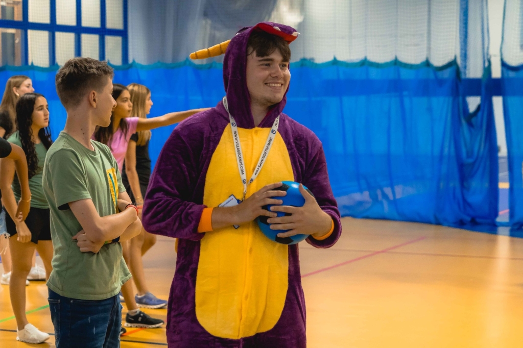 Village Camps International Summer Camp England 2024-07-27 https://www.villagecamps.com/journals_admin/images/2766-2371-Village_Camps_York_day10_121.jpg